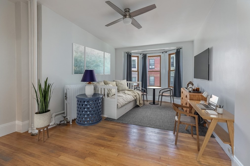 8 Garrison St #305, Boston, MA 02116