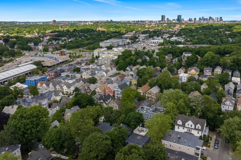 28 Leland St, Boston MA  exterior