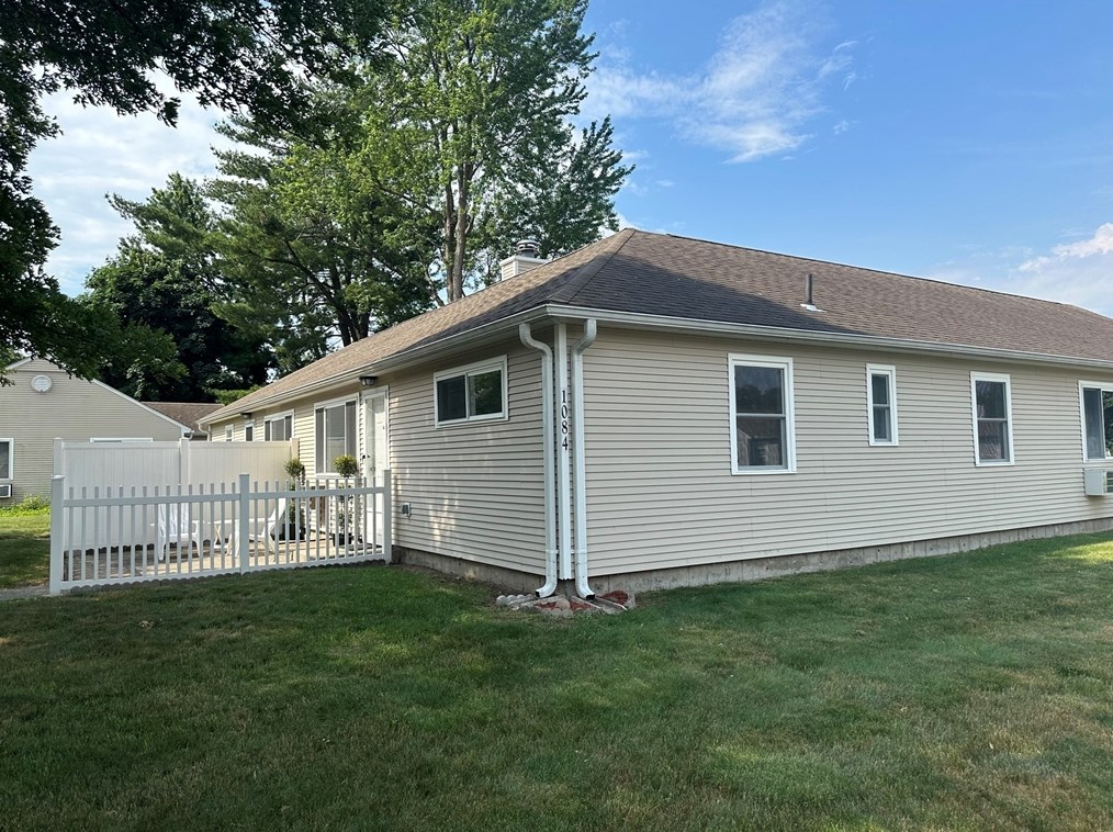 1084 James St #1084, Chicopee, MA 01022