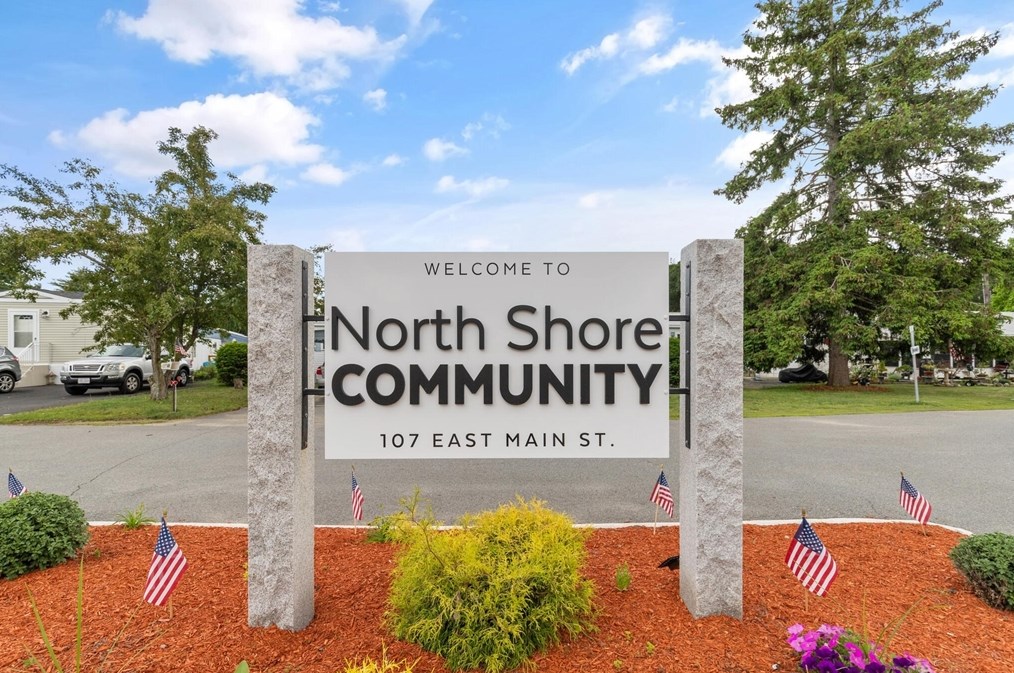 8 1st Ave, Merrimac, MA 01860