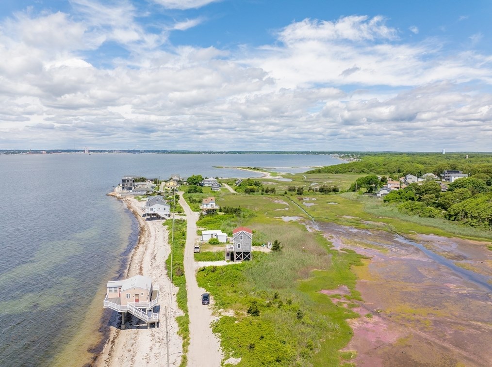 15 Monondach Ave, Fairhaven, MA 02719