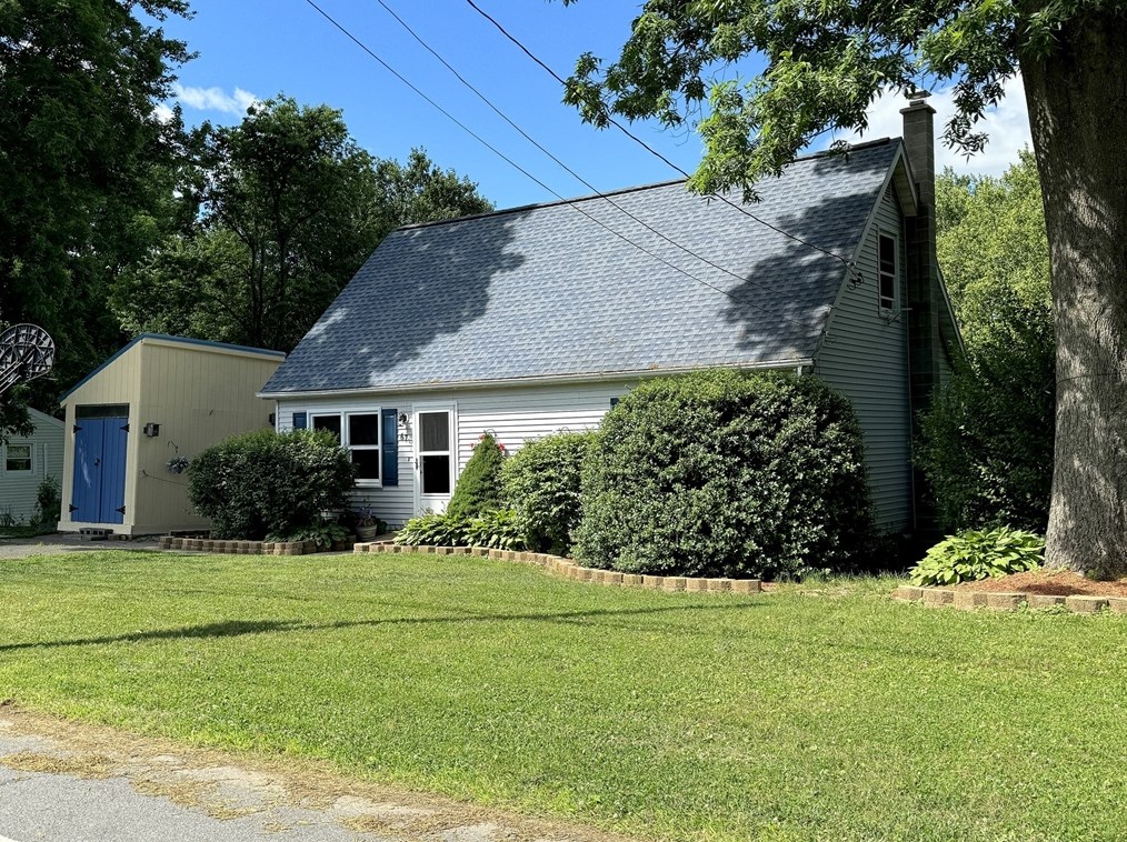 67 Silver Ln, Sunderland, MA 01375 exterior