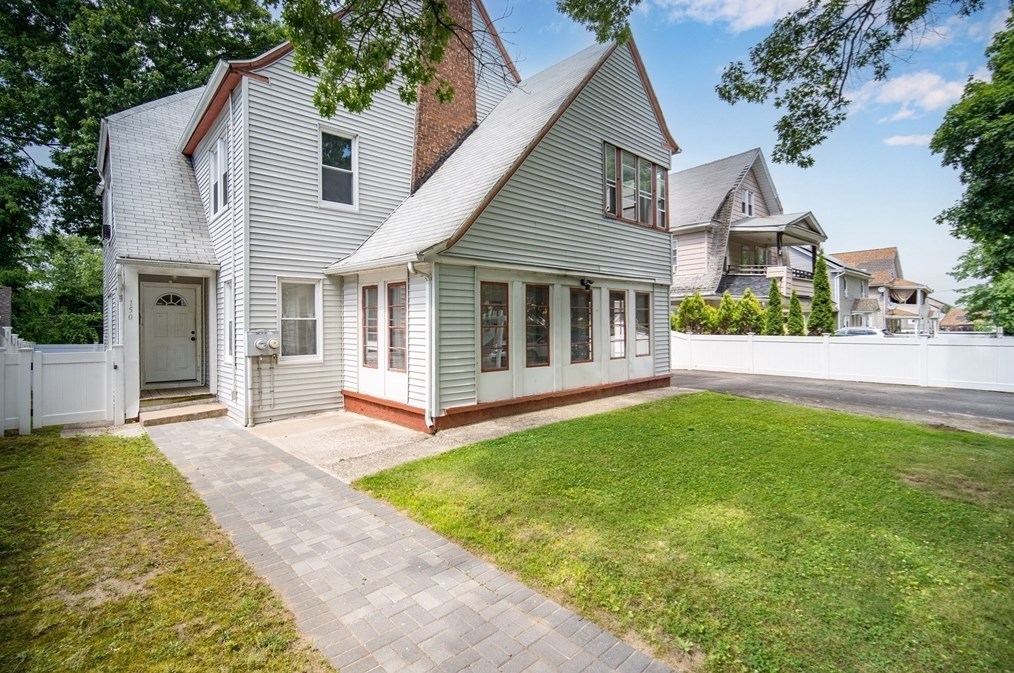 150 Leyfred Ter, Springfield MA  01108-1115 exterior