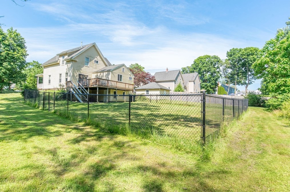 214 Park Ave, East Bridgewater, MA 02324