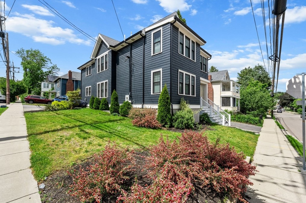 118-120 Spring St #118, Watertown, MA 02472