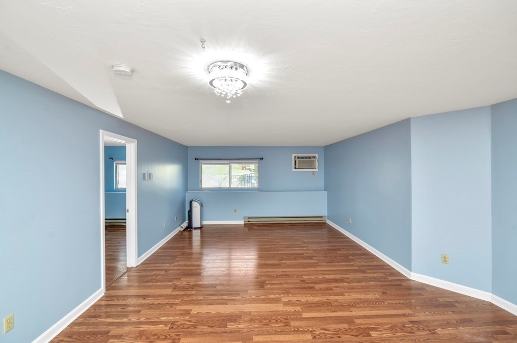 11 Gibbs St #a8, Worcester, MA 01607