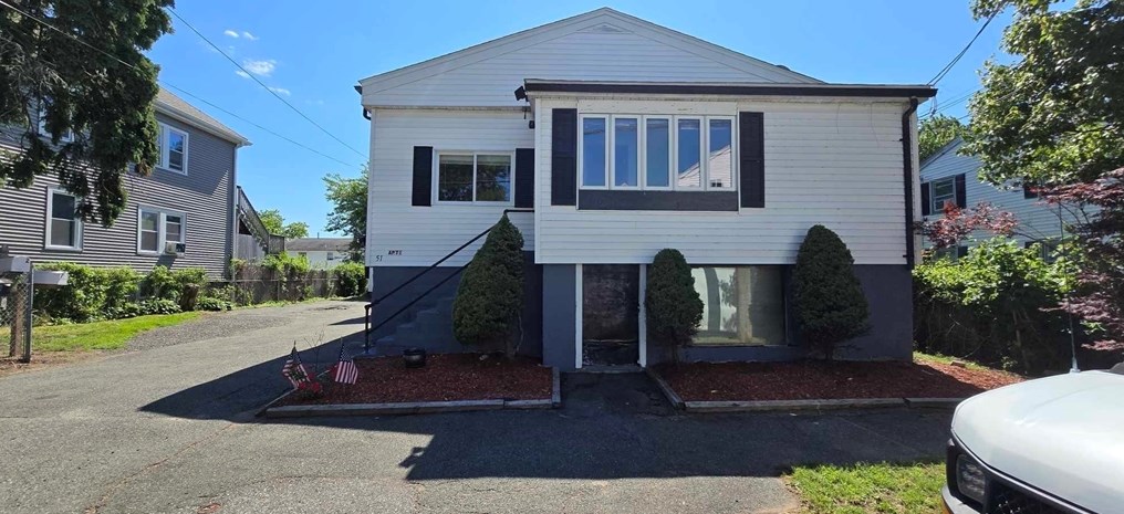 51 Bristow St, Saugus, MA 01906