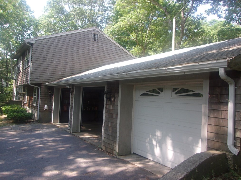 203 Clark Rd, Plymouth, MA 02360-3292