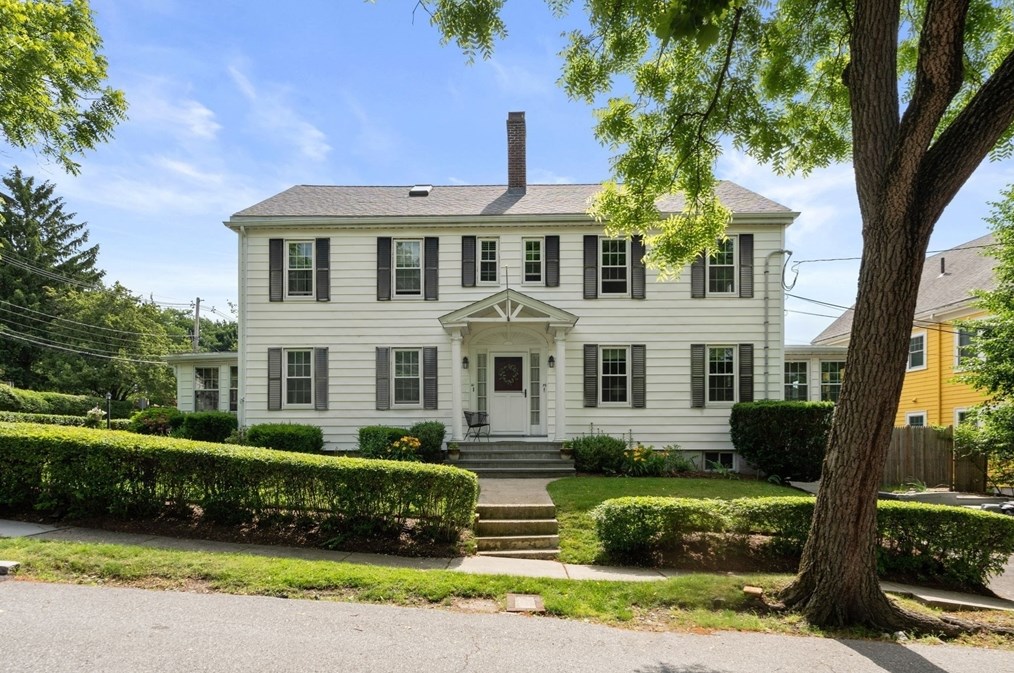 39 Stearns Rd #39, Watertown, MA 02472