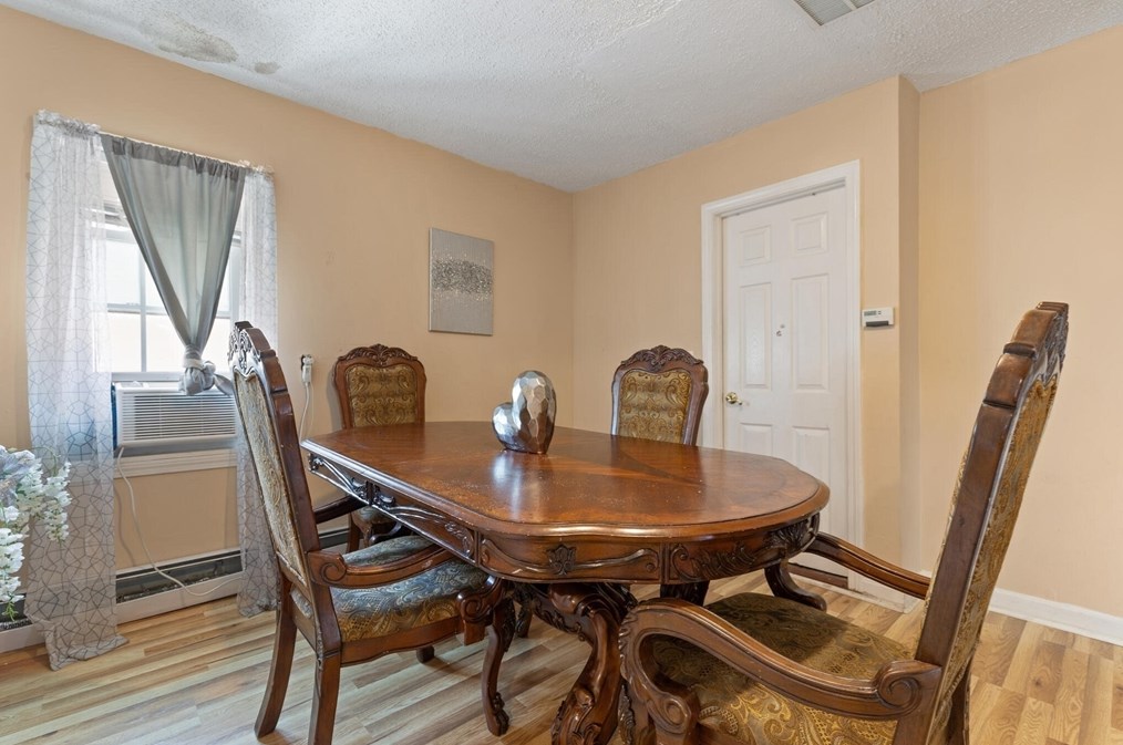 69 Tremont St, Taunton MA  02780-3041 exterior