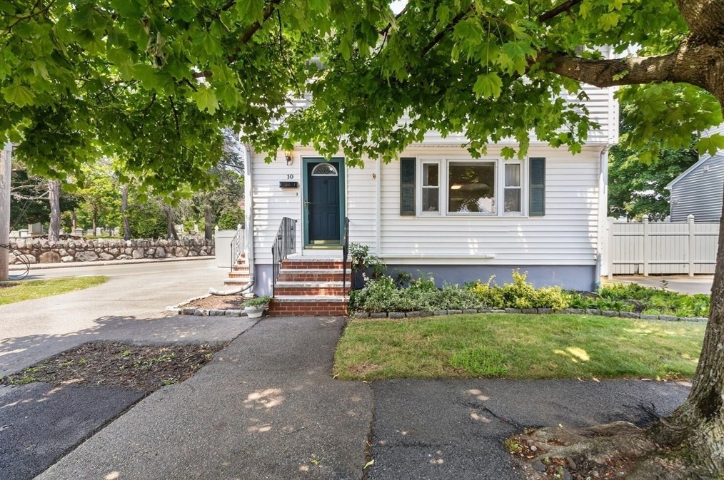 10 Goodwin Ave, Malden, MA 02148
