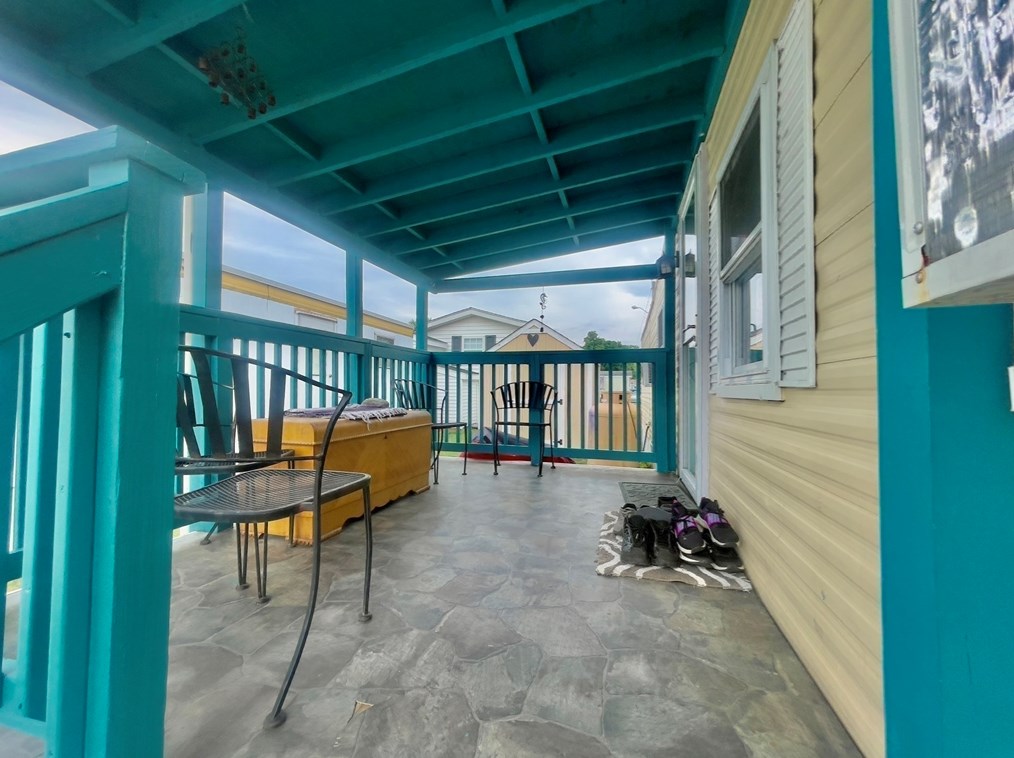 93 Grochmal Ave #39, Springfield, MA 01151