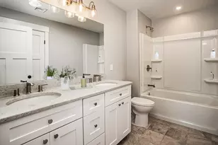 337 Danforth St, Fall River, MA 02720 - Photo 20