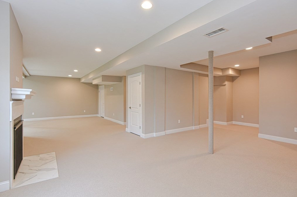 39 Westboro Rd, Upton MA  01568-1007 exterior