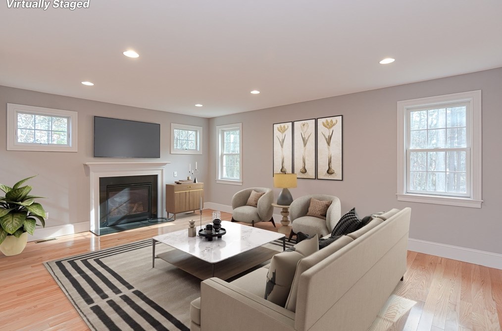 39 Westboro Rd, Upton MA  01568-1007 exterior