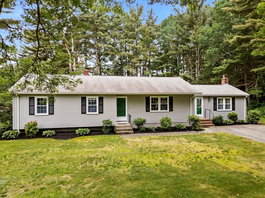 1550 Pine St, Dighton, MA 02715