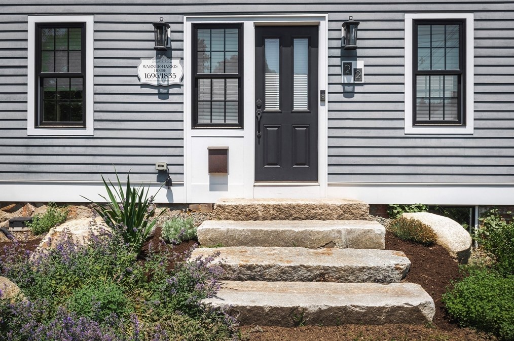 22 Mineral St, Ipswich, MA 01938