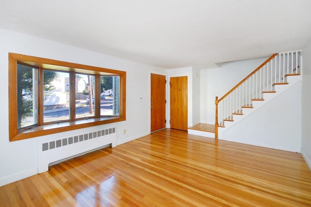 37 Rose Ave, Watertown, MA 02472-3012