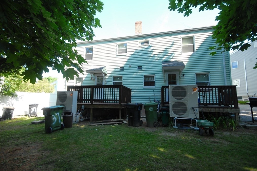 37 Rose Ave, Watertown MA 02472-3012 exterior