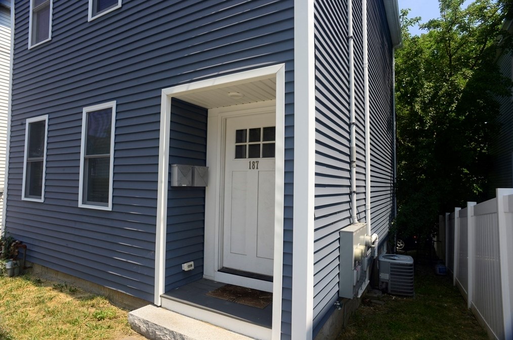 187 Webster Ave, Chelsea, MA 02150 exterior