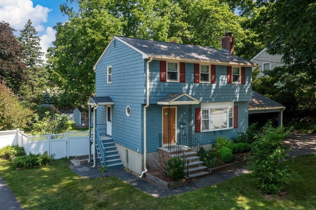 149 Forest St, Reading, MA 01867