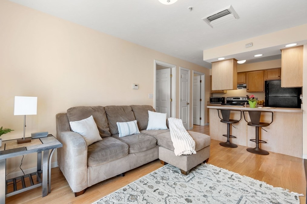 234 Water St #304, Wakefield, MA 01880