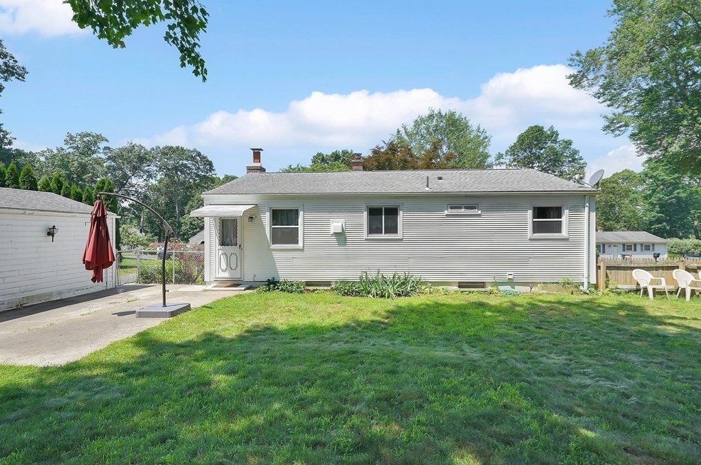 119 Feltham Rd, Springfield, MA 01118