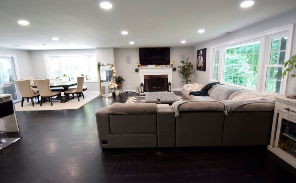 479 Westfield St, Dedham MA  02026-5634 exterior