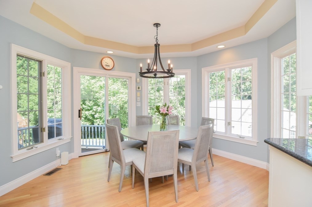 5 Basswood Ln, Andover MA  01810-5883 exterior