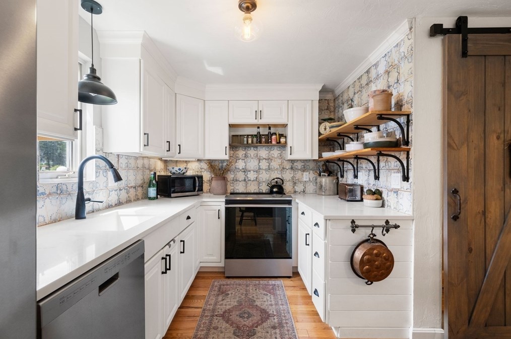 52 Liberty St #j5, Plymouth, MA 02360