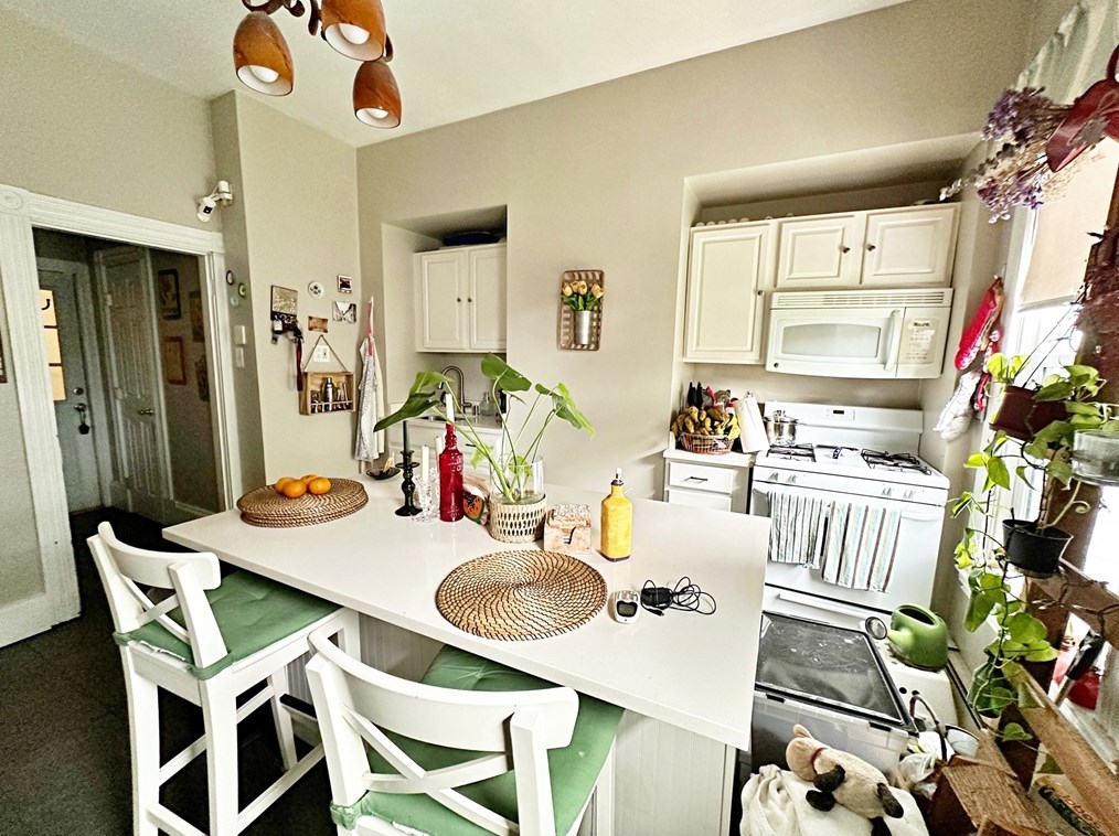 466 Sumner St # 1, Boston, MA