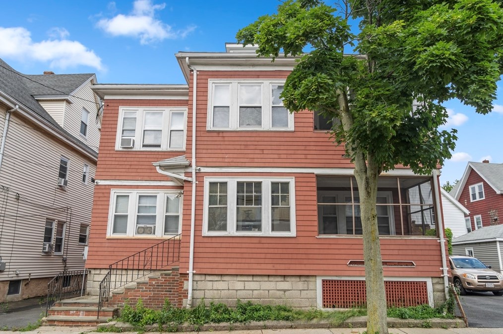 30-32 Wolcott St, Malden, MA 02148