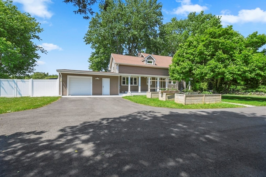 310 New Boston Rd, Fairhaven, MA 02719