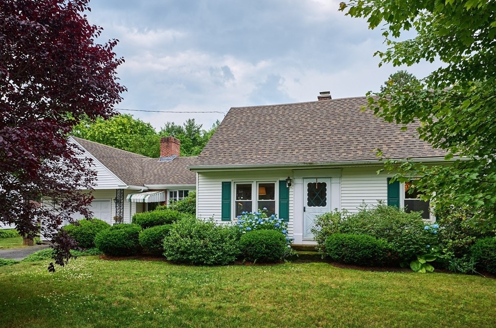 31 West St, Whately, MA 01373