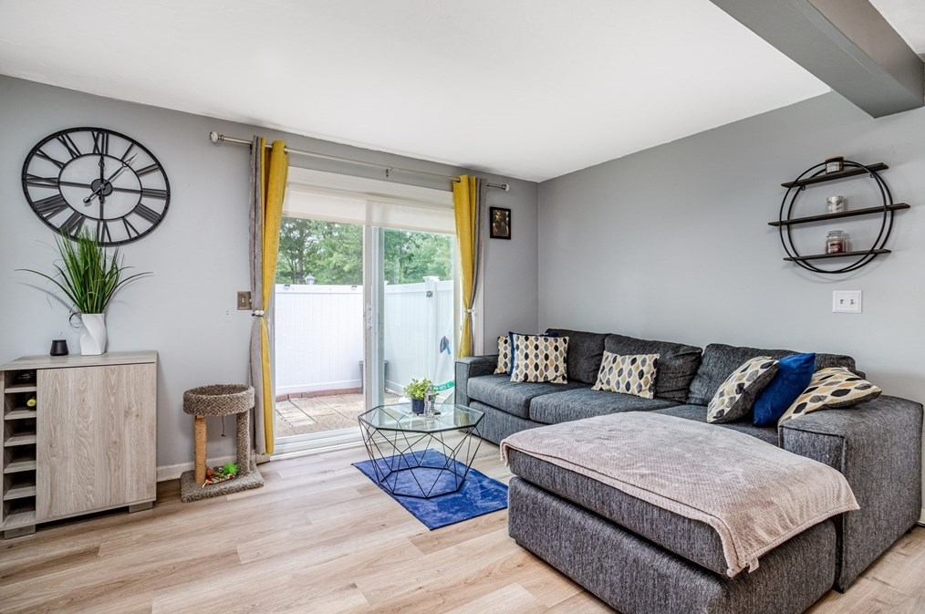 36 Meadow Pond #f, Leominster, MA 01453