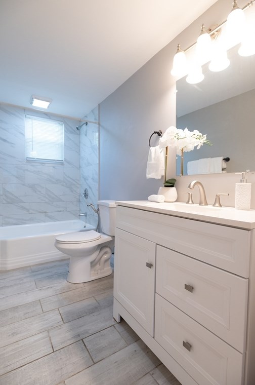 28 Eagle Rd, Worcester MA  01605-3813 exterior