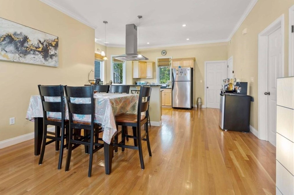 83 Dix St Apt 1, Boston, MA