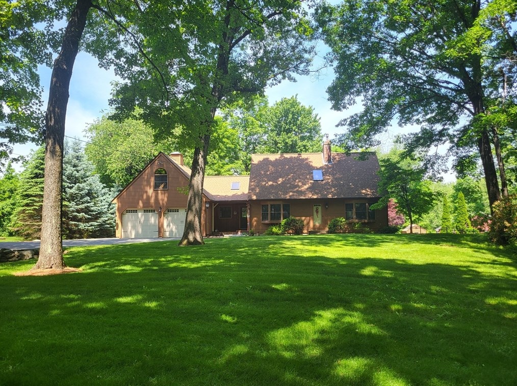 250 West St, Northborough, MA 01532