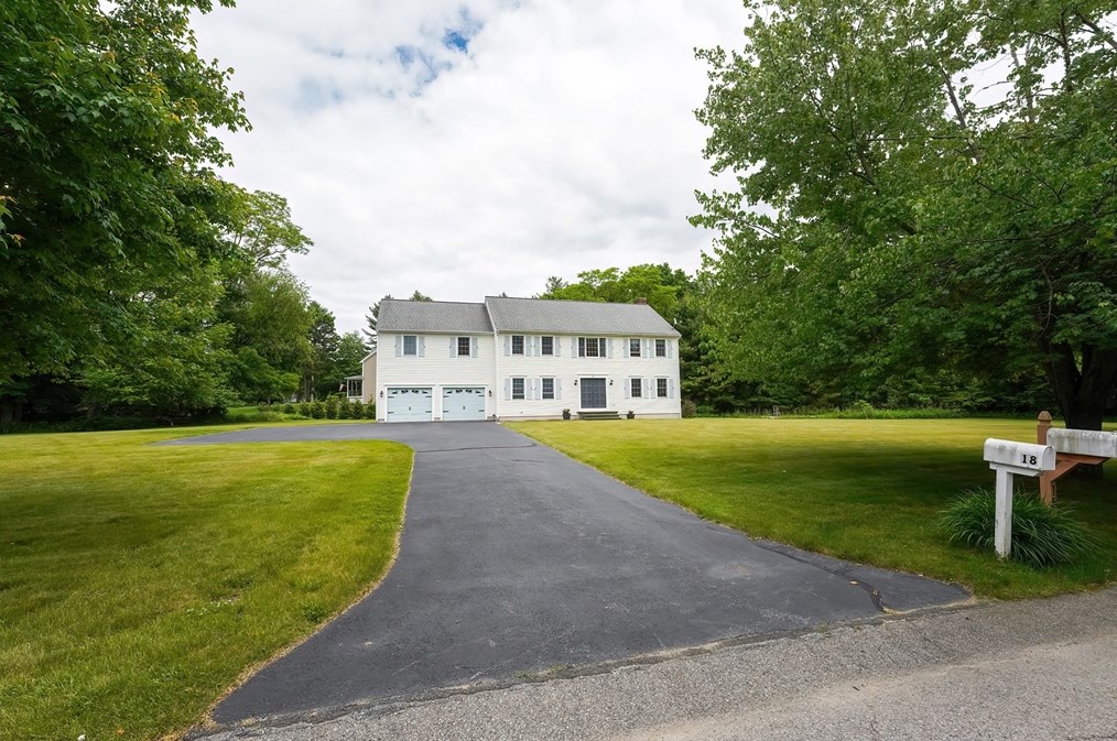 15 Tiger Lily Trail, Rehoboth, MA 02769