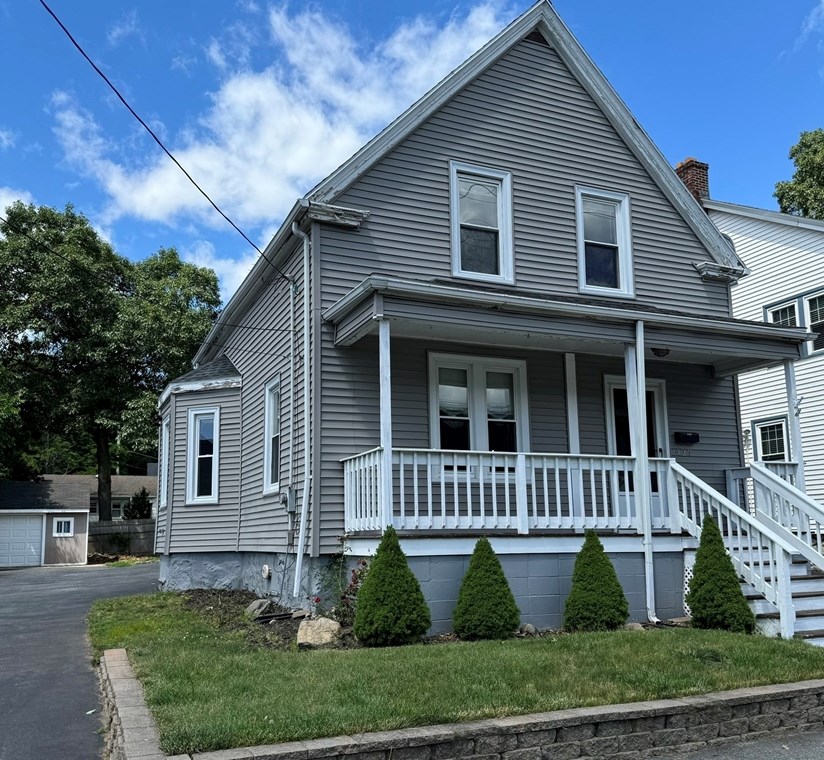427 Central St, Saugus, MA 01906