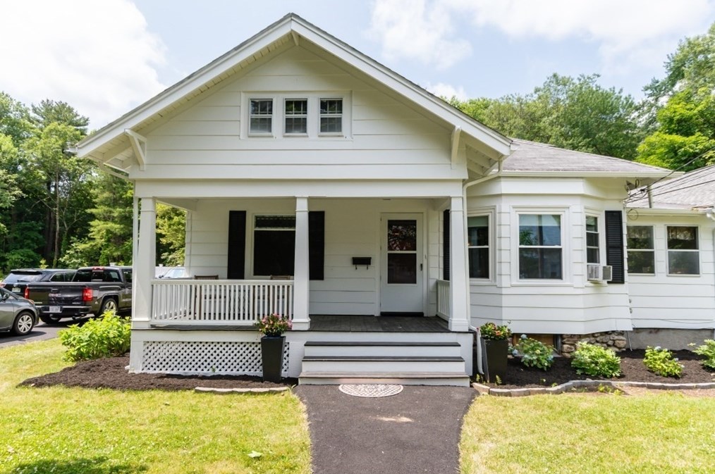 73-75 Maple St, Bellingham, MA 02019