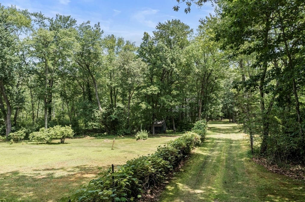 214 Winthrop St, Holliston, MA 01746