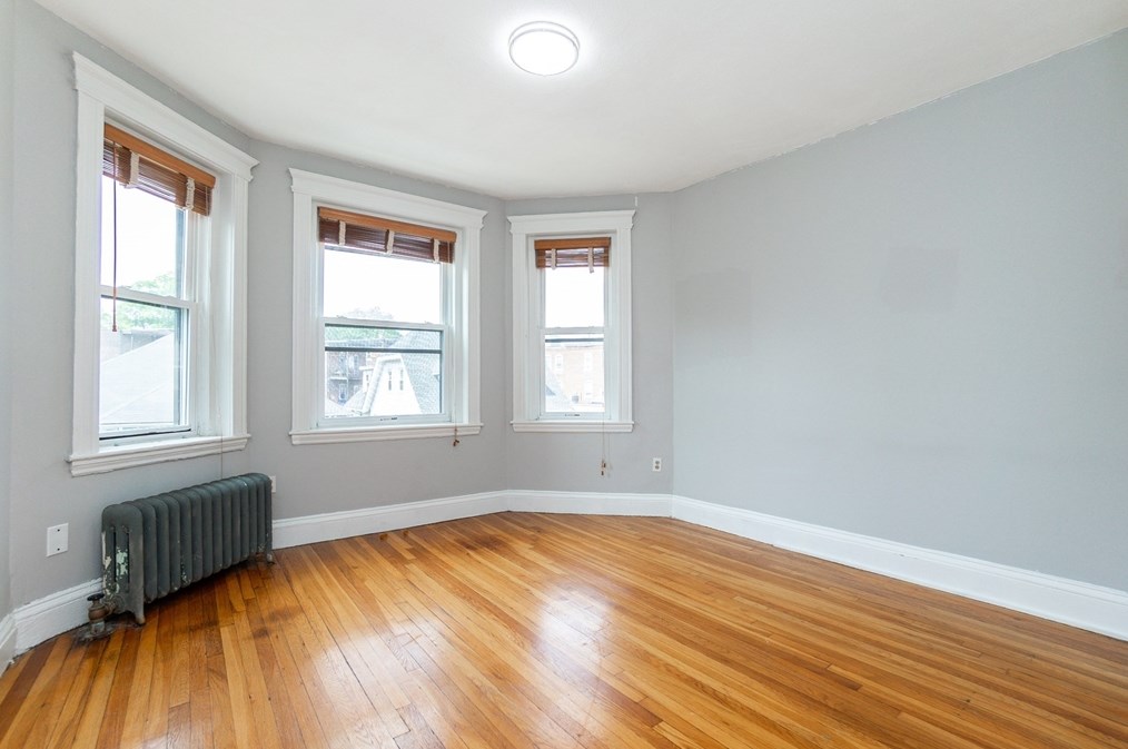 86 Glenville Ave #9, Boston, MA 02134
