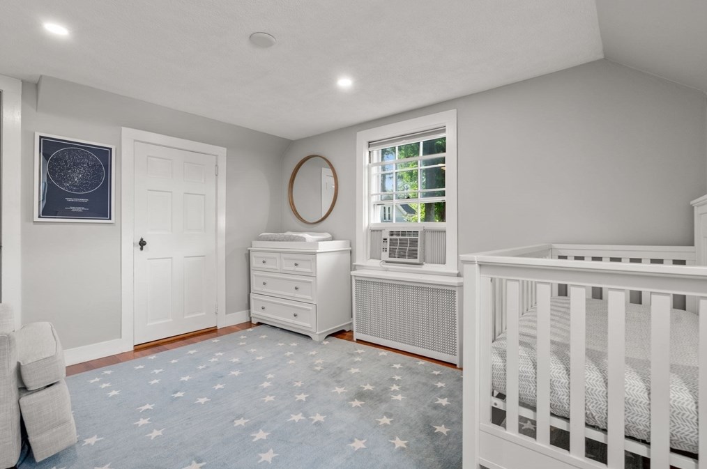 308 Webster St, Needham MA  02494-1629 exterior