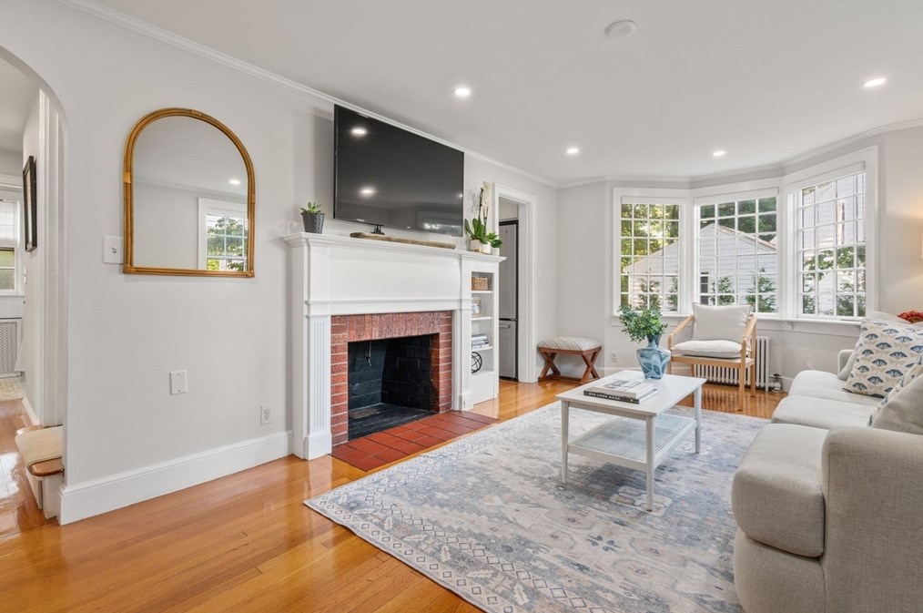 308 Webster St, Needham MA  02494-1629 exterior