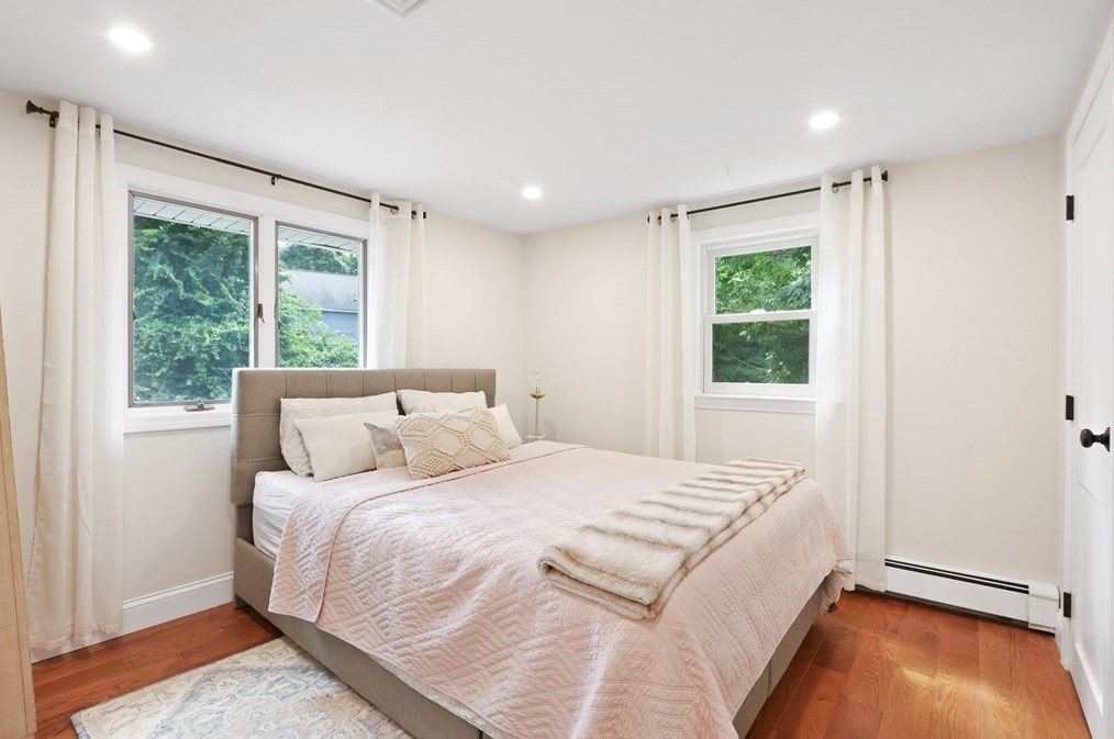 247 Greendale Ave, Needham MA  02494-2026 exterior