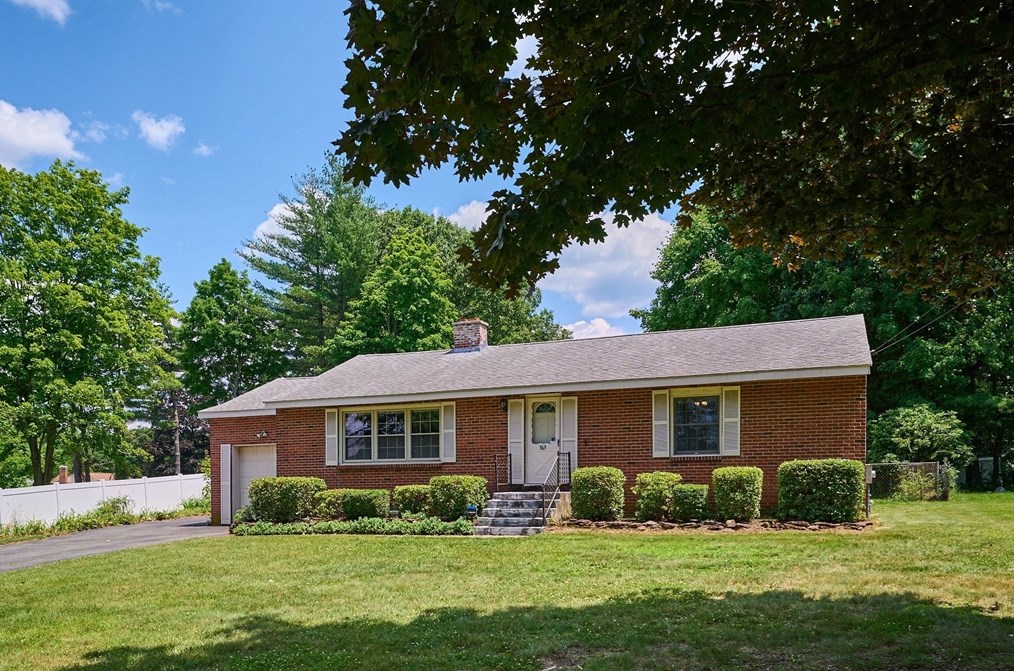 363 Cooley St, Springfield, MA 01128