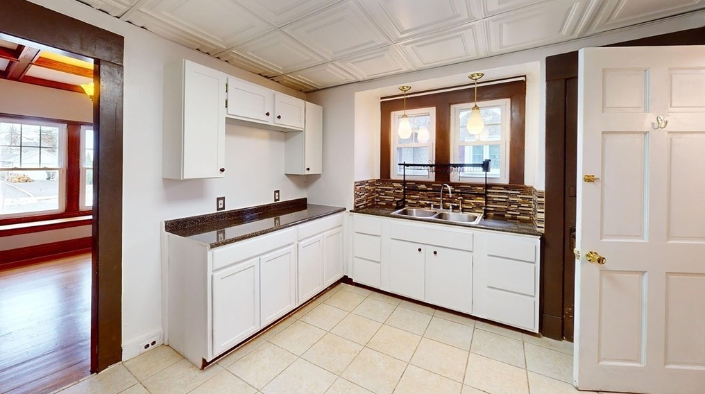 147 Belvidere St, Springfield MA  01108-3006 exterior