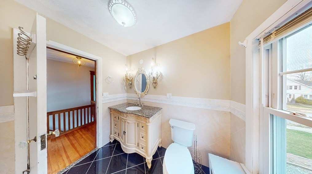 147 Belvidere St, Springfield MA  01108-3006 exterior