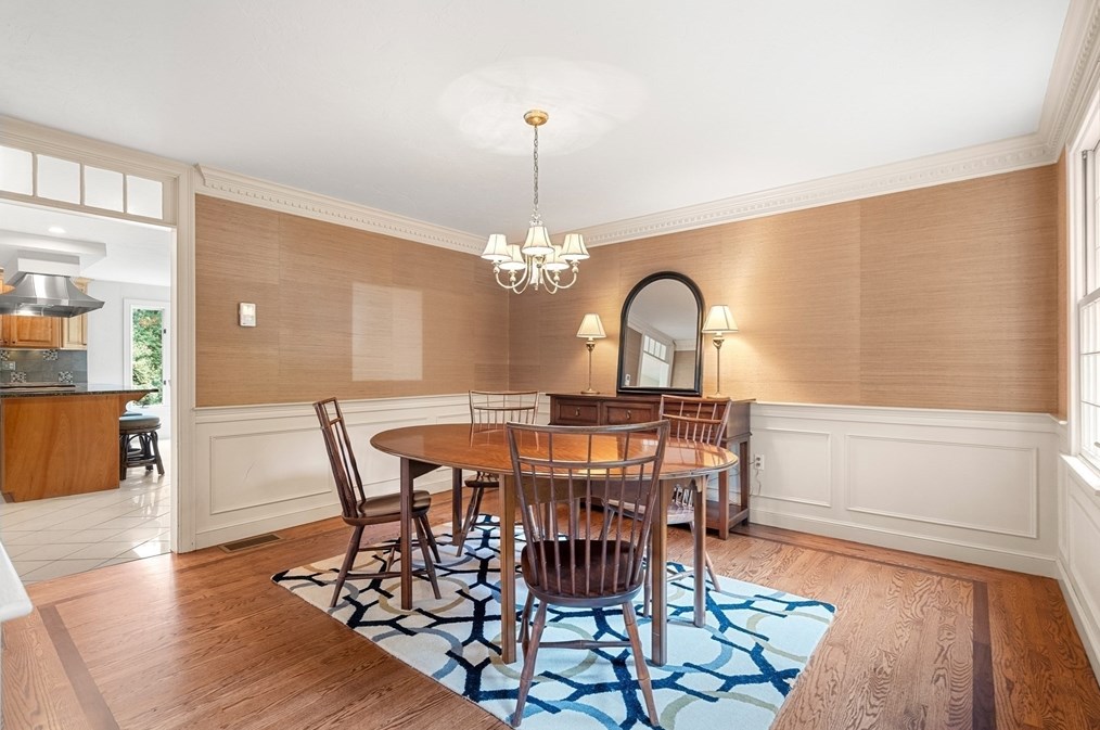 330 Grn St, Northborough MA 01532-1015 exterior